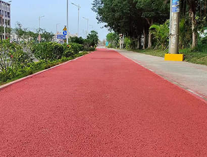 伟博施工海南省慢行车道-水性MMA沥青改色工程